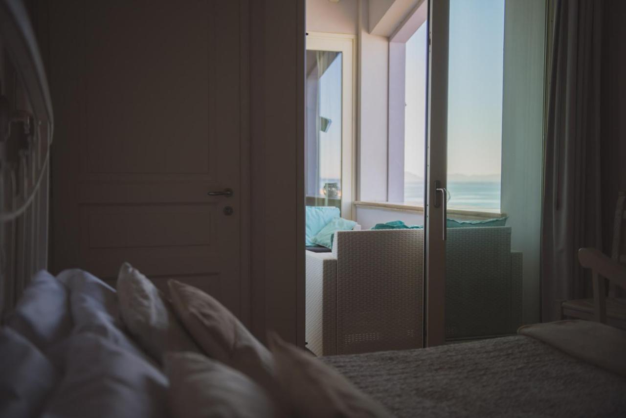 Villa Lilla Sulla Spiaggia Di San Vincenzo Luxury Exteriér fotografie